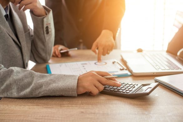 The cost of designing a dedicated store site